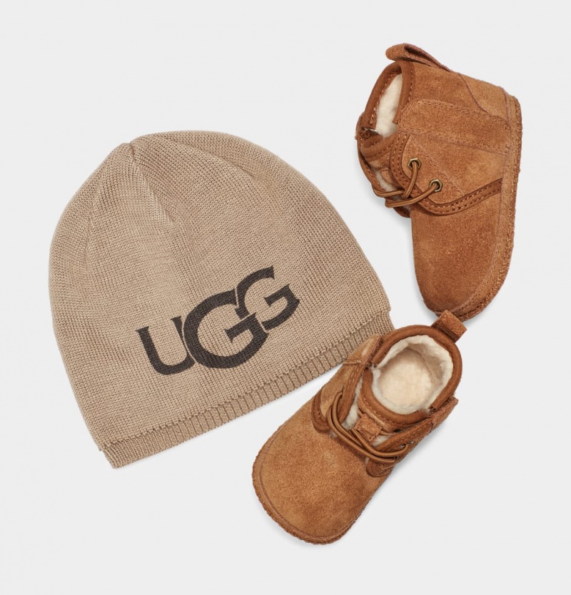 Ugg Baby Neumel and Logo Beanie Set Stövlar Barn Bruna | Sverige-87132