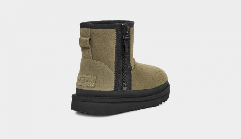 Ugg Classic Mini Dragkedja Tape Logo Stövlar Barn Olivgröna | Sverige-84192